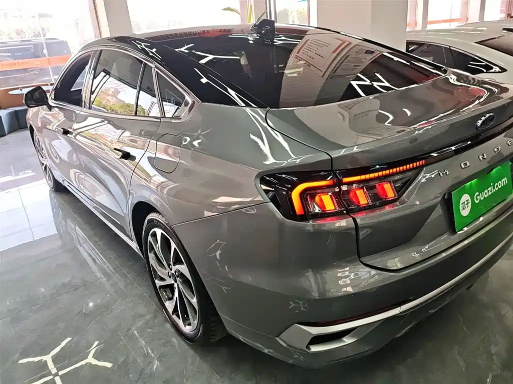 Mondeo EcoBoost 245 Supreme