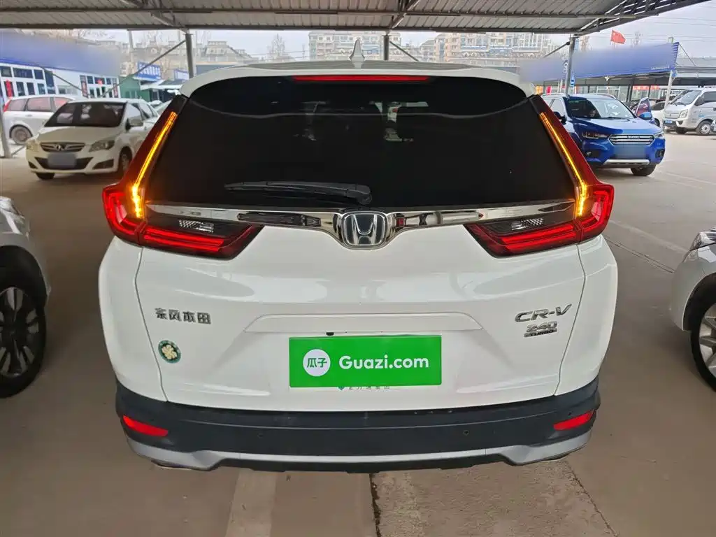 Honda CR-V 240 TURBO CVT 2 WD Urban