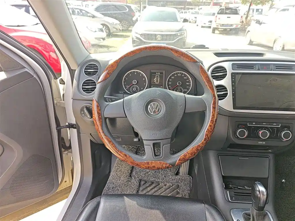 Tiguan 300 TSI Auto 2 WD Silk Road Style