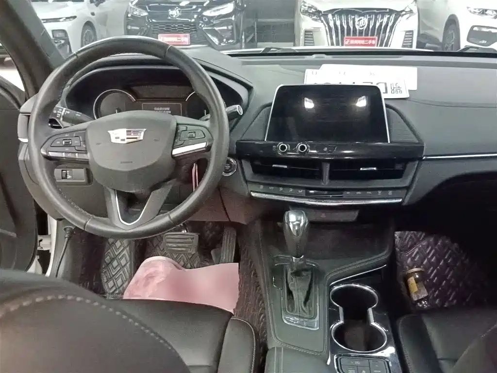 Cadillac CT4 28 T Style