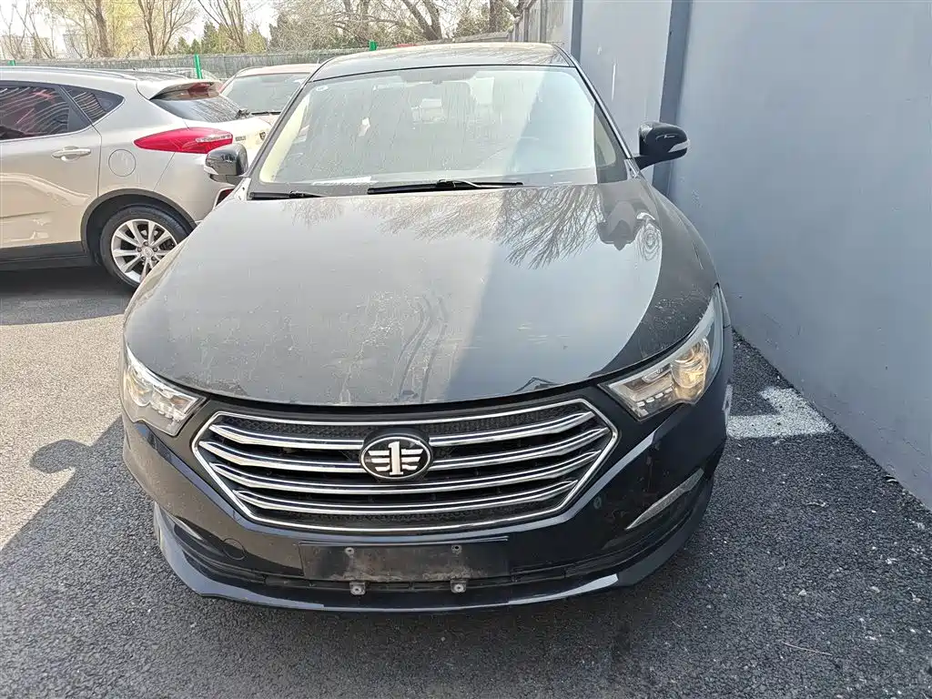 Besturn B30 1.6 L Auto Luxury