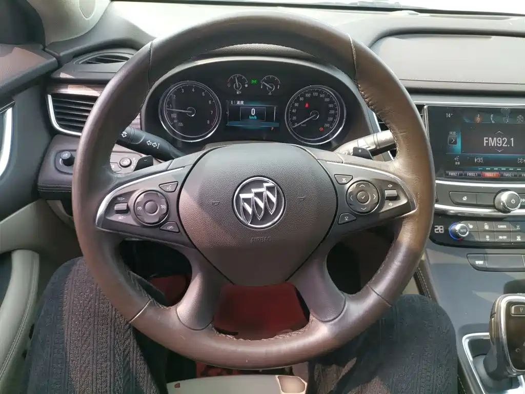 LaCrosse Facelift 20 T Leading