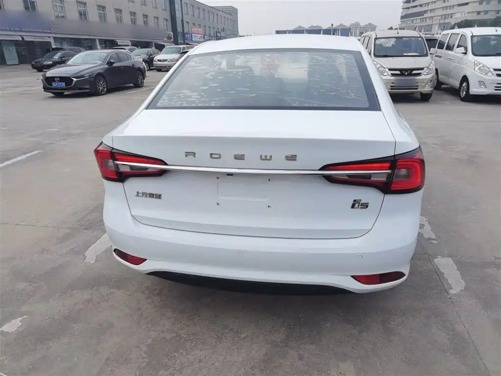Roewe i5 1.5 L Auto 4 G Connected Bright Grand