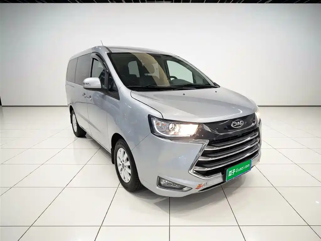 Refine M4 2.0 TGDI Auto Business Travel