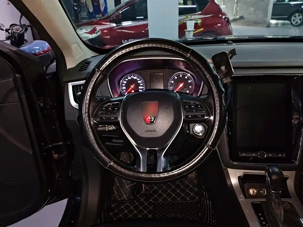Roewe RX5 20 T Auto 4 G Connected Million