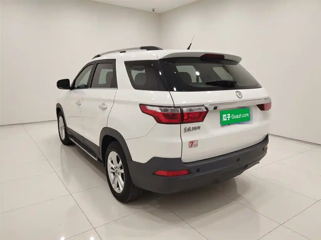 Fengguang S560 风光S560 2018款 1.8 L CVT精英型 7座