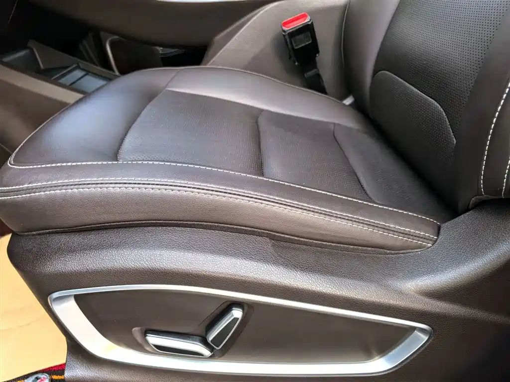 Jiaji 1.8 TD DCT Luxury