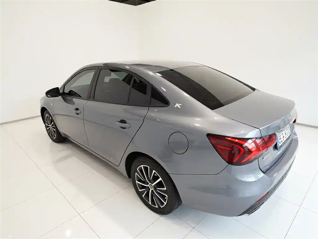 Roewe i5 1.5 L CVT Platinum