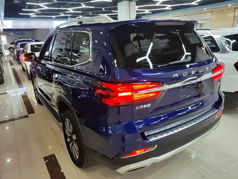 Roewe RX8 30 T Connected 2 WD Flagship