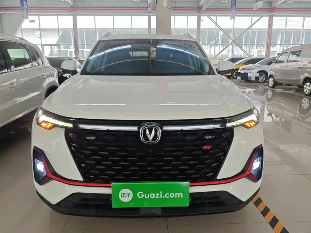 Changan CS35 PLUS Facelift Blue Whale NE 1.4 T DCT Luxury