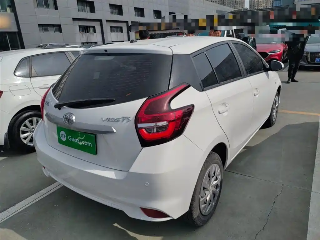Vios FS 1.5 L CVT Sharp Speed