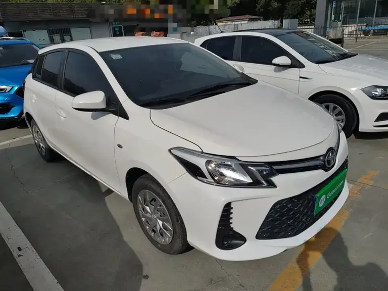 Toyota Vios FS 1.5 L CVT Sharp Speed