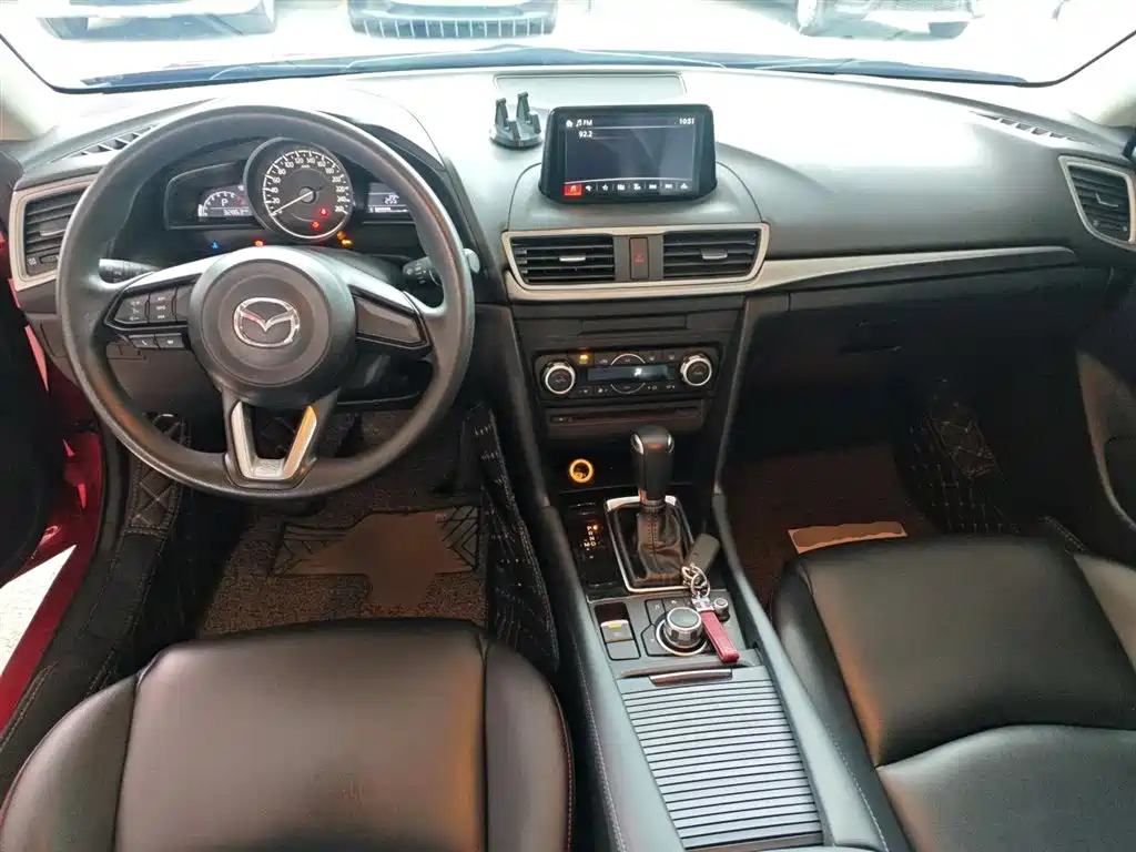 Mazda 3 Axela Sedan 1.5 L Auto Luxury CN-V