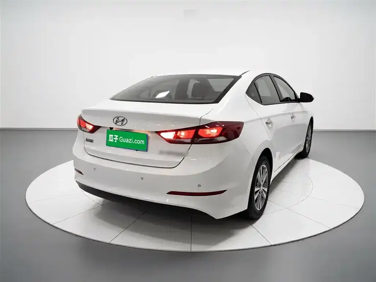 Hyundai Elantra 领动 2016款 1.6 L 手动智炫·活力型