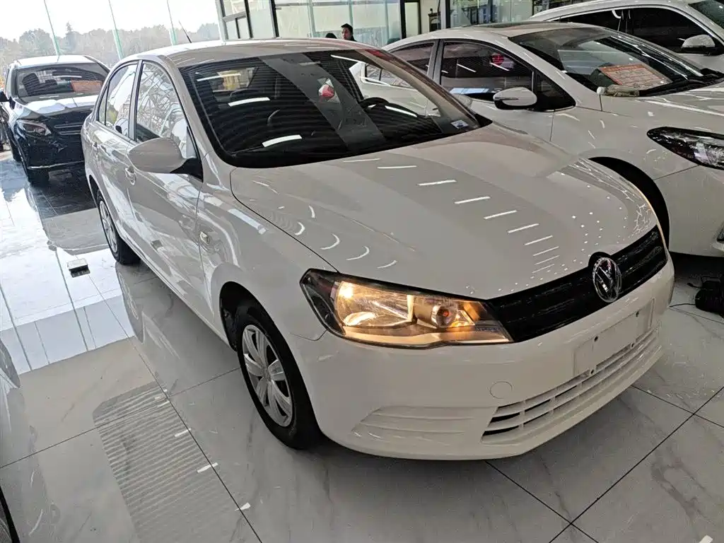 Jetta 1.6 L Auto Fashion