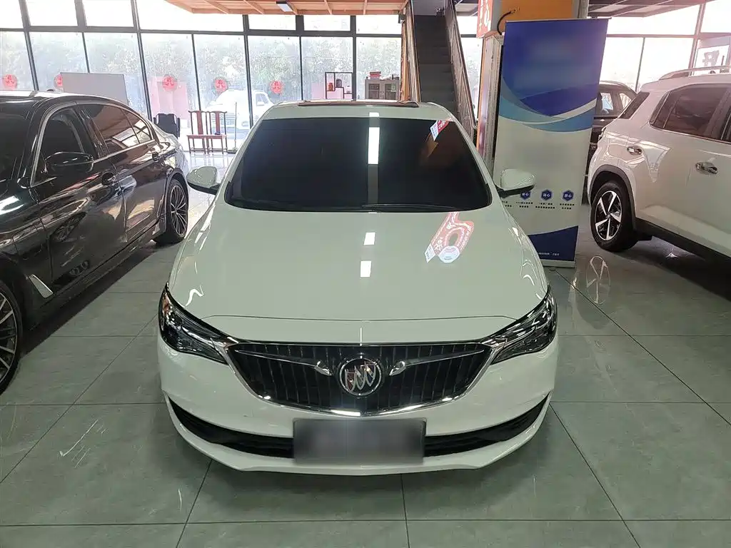 Excelle GT Facelift Exemplary 1.5 L Auto Elite