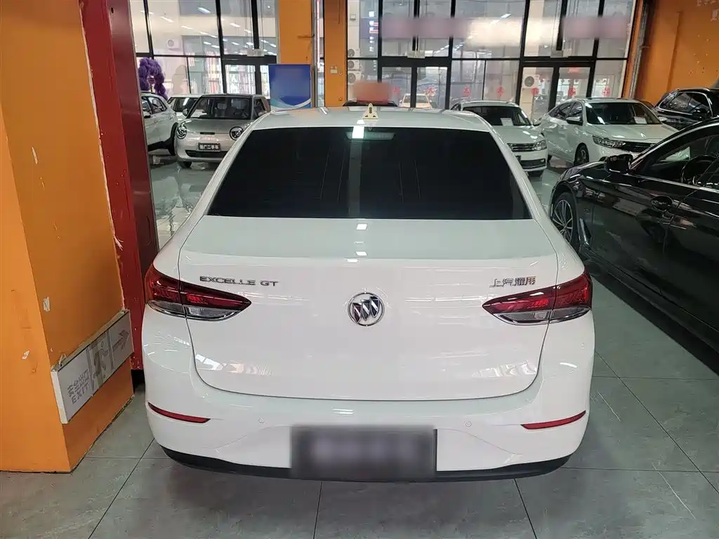 Excelle GT Facelift Exemplary 1.5 L Auto Elite