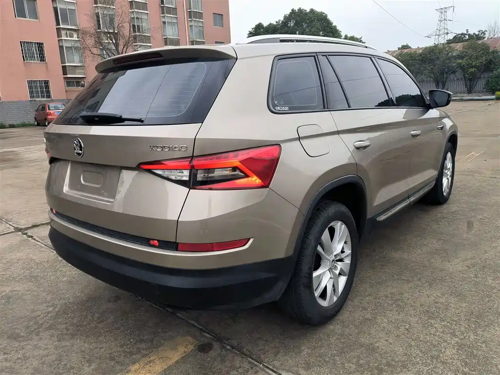 Kodiaq TSI330 5-seat 2 WD Comfort