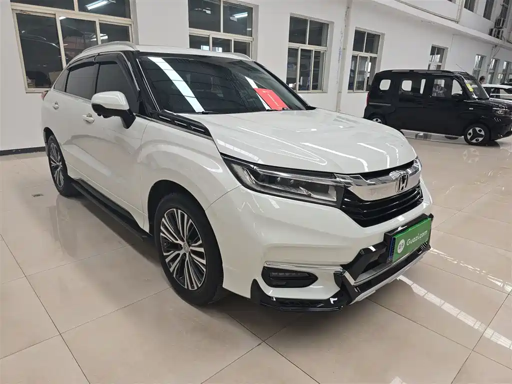 Avancier 240 TURBO 2 WD Smart Enjoyment