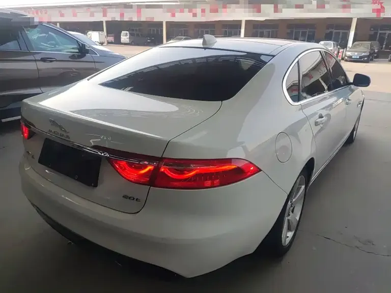 Jaguar XFL XFL 2.0 T 200 PS Elite