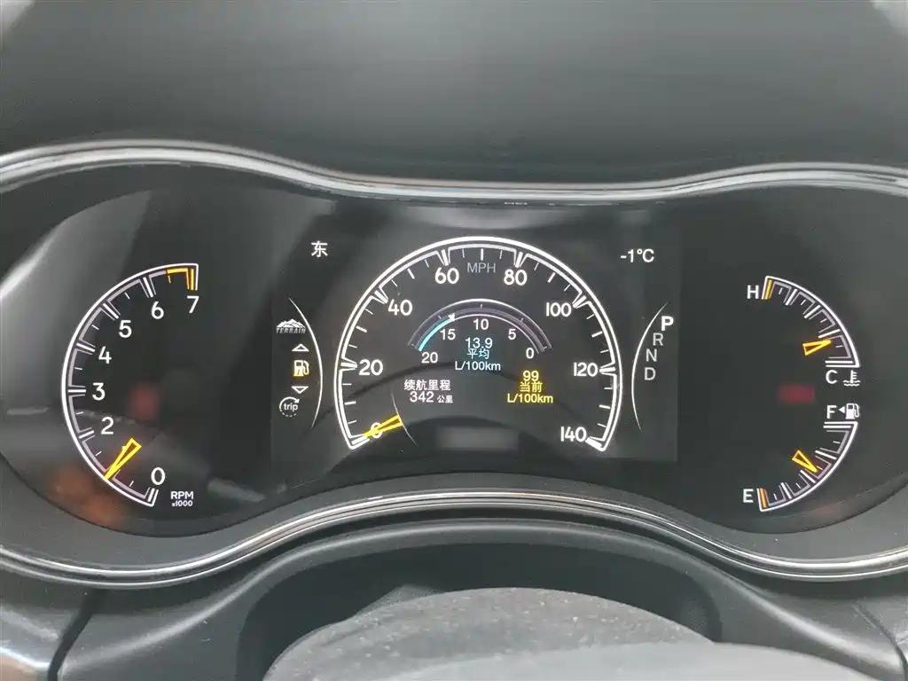 Grand Cherokee (Import) 3.0 L Comfort Enjoyment Navigation