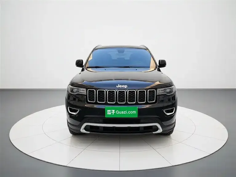 Jeep Grand Cherokee (Import) 3.0 L Comfort Enjoyment Navigation