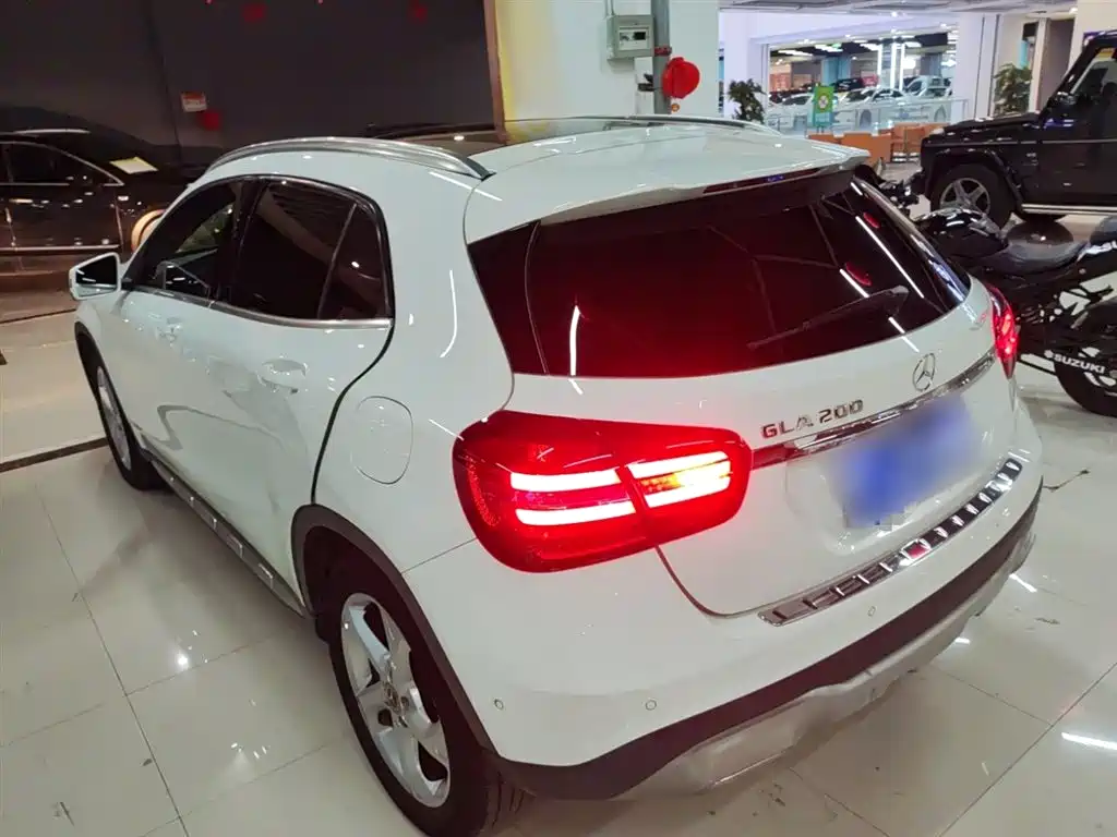 Mercedes-Benz GLA GLA 200 Dynamic