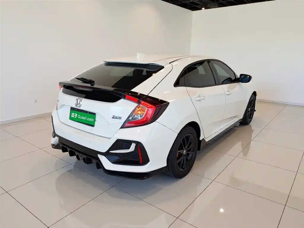 Civic HATCHBACK 220 TURBO CVT New Sharp Control