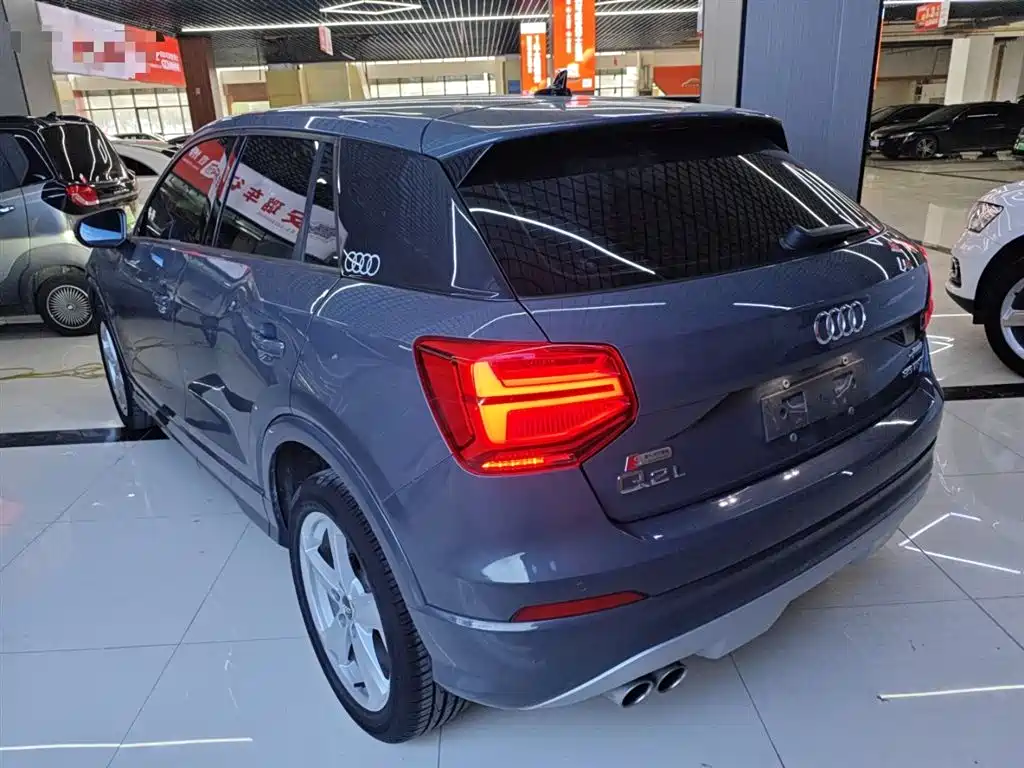 Audi Q2 L 35 TFSI Fashion Elegant