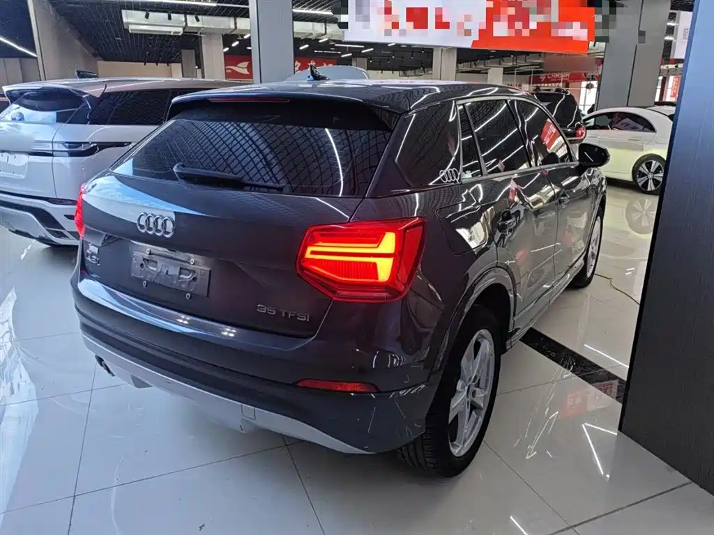 Audi Q2 L 35 TFSI Fashion Elegant