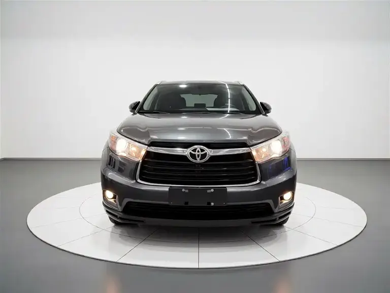 Toyota Highlander 2.0 T 4 WD Luxury 7-seat