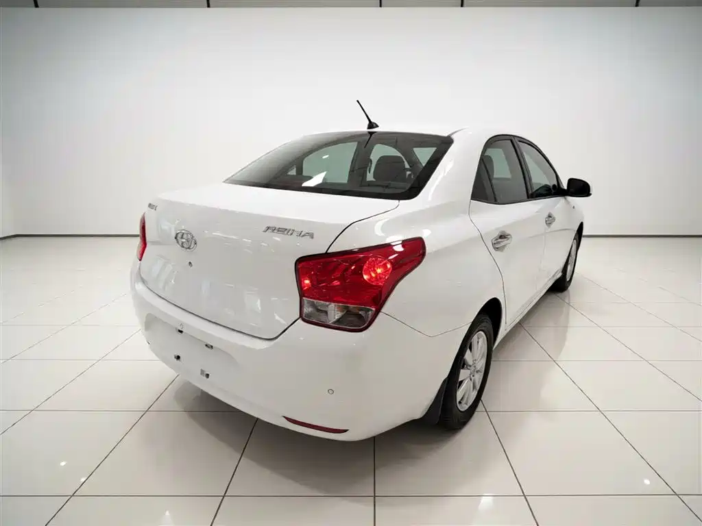 Accent 1.4 L Auto Leap Enjoyment CN-V