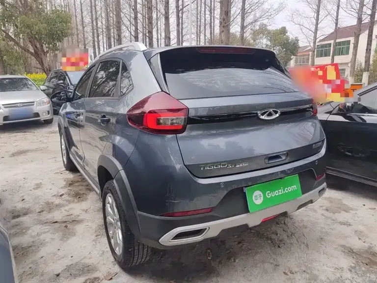 Chery Tiggo 3 x 瑞虎3 x 2021款 PLUS 1.5 L CVT痛快红枣版II型