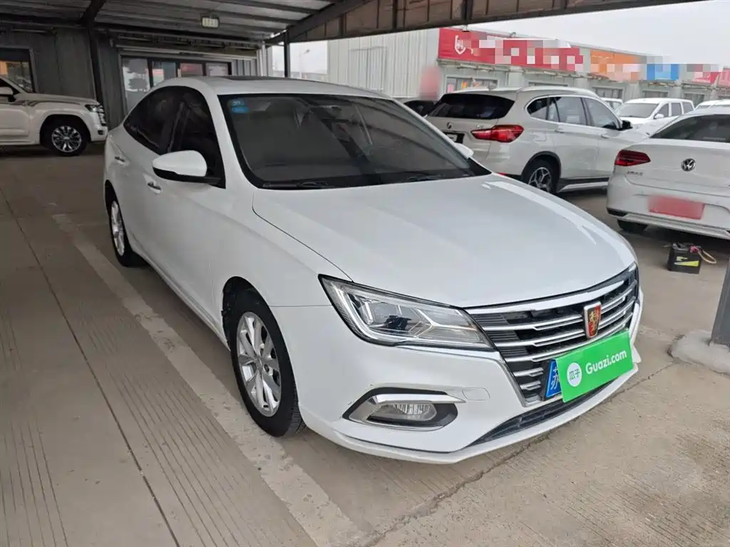 Roewe i5 1.5 L Auto 4 G Connected Leading Luxury