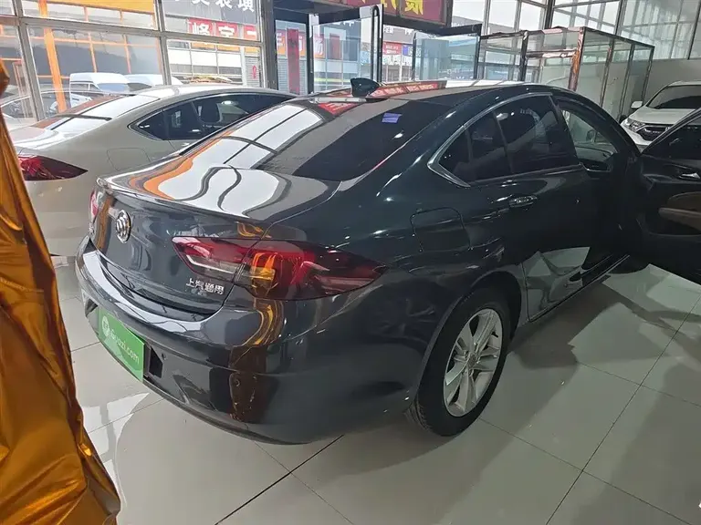 Buick Regal 20 T Elite CN-VI