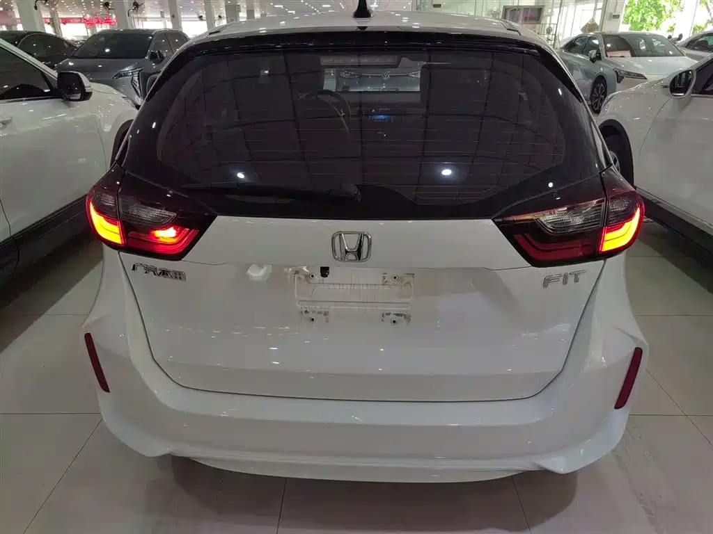 Fit 1.5 L CVT Trend Enjoyment