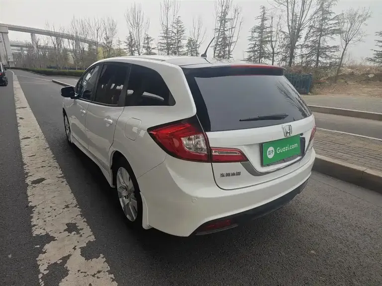 Honda Jade 1.8 L Auto Comfort Elite 5-seat