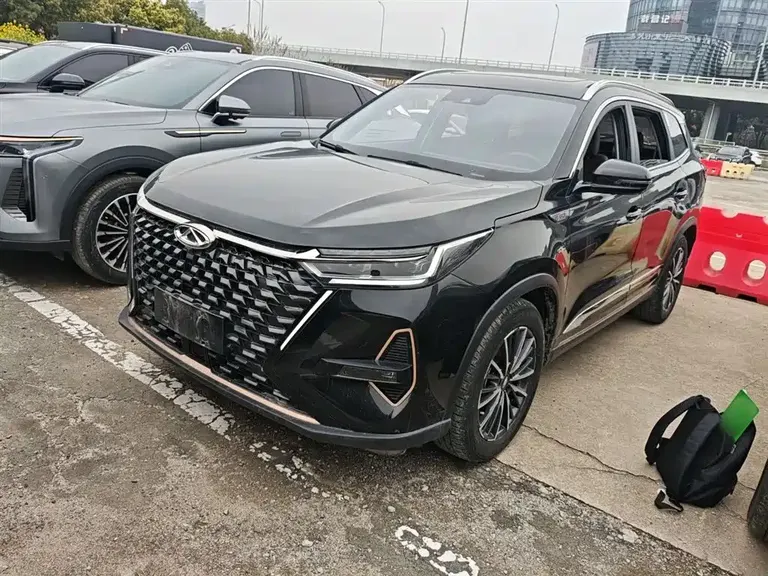 Chery Tiggo 8 PRO 290 T 2 WD Ocean 5-seat