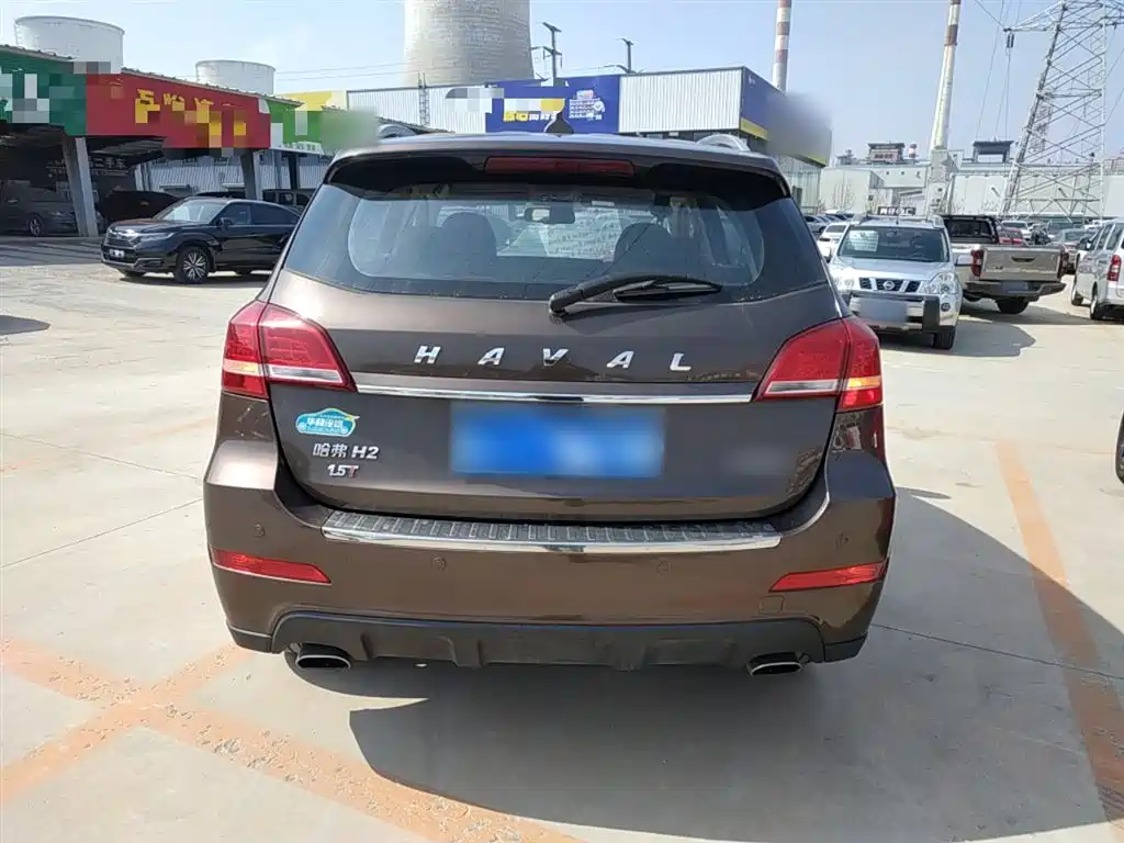 Haval H2 哈弗H2 2015款 1.5 T 自动两驱尊贵版