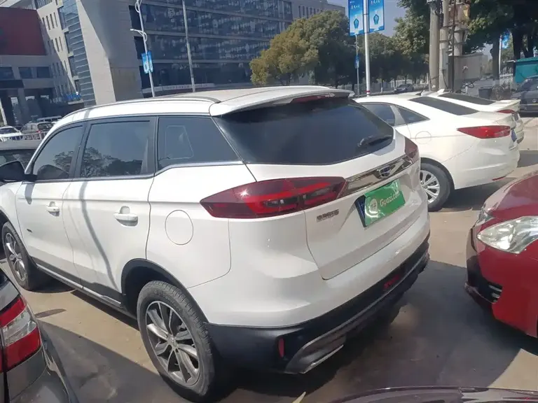 Geely Boyue 1.8 TD DCT 2 WD Connected 4 G Connected