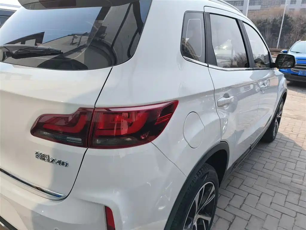 Besturn X40 奔腾X40 2019款 1.6 L 手动豪华型 国V