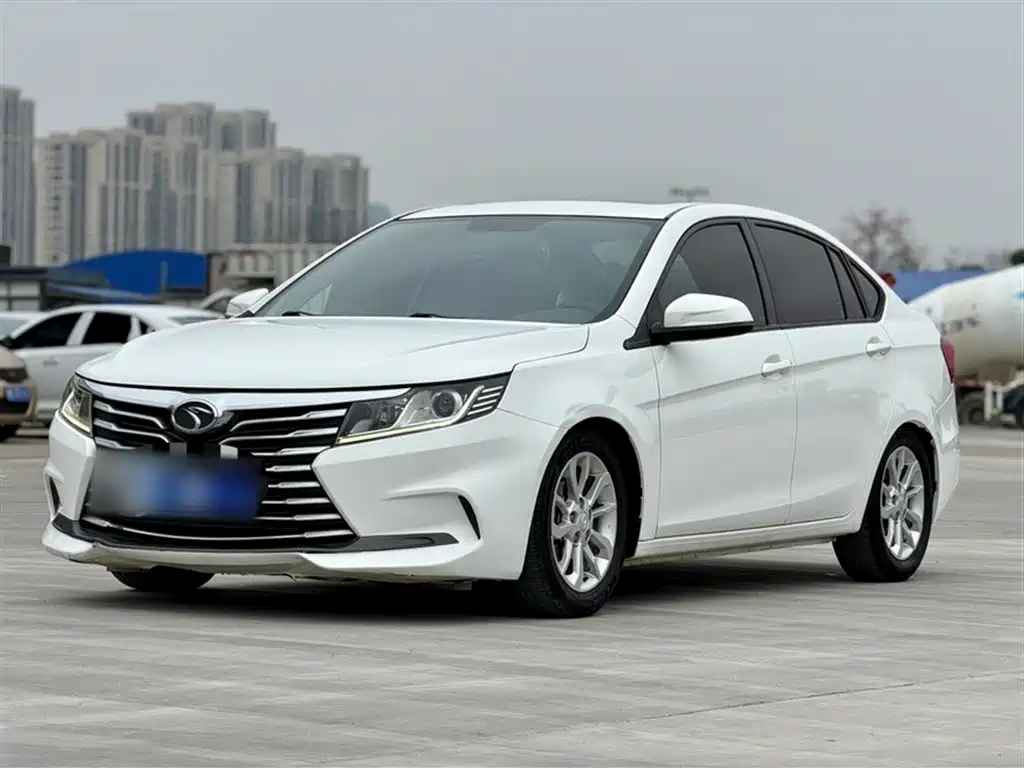 Soueast A5 Yiwu 1.5 L Manual Distinguished CN-V