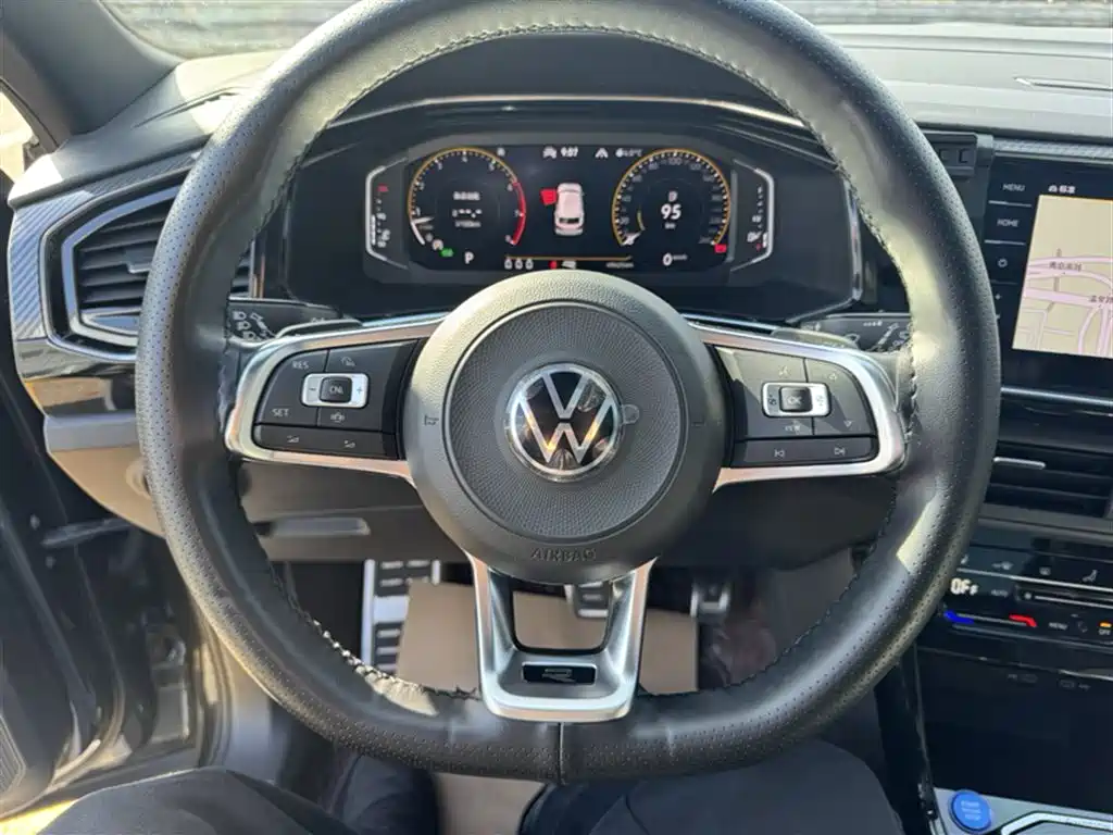 Tayron 380 TSI 4 WD R-Line Connected