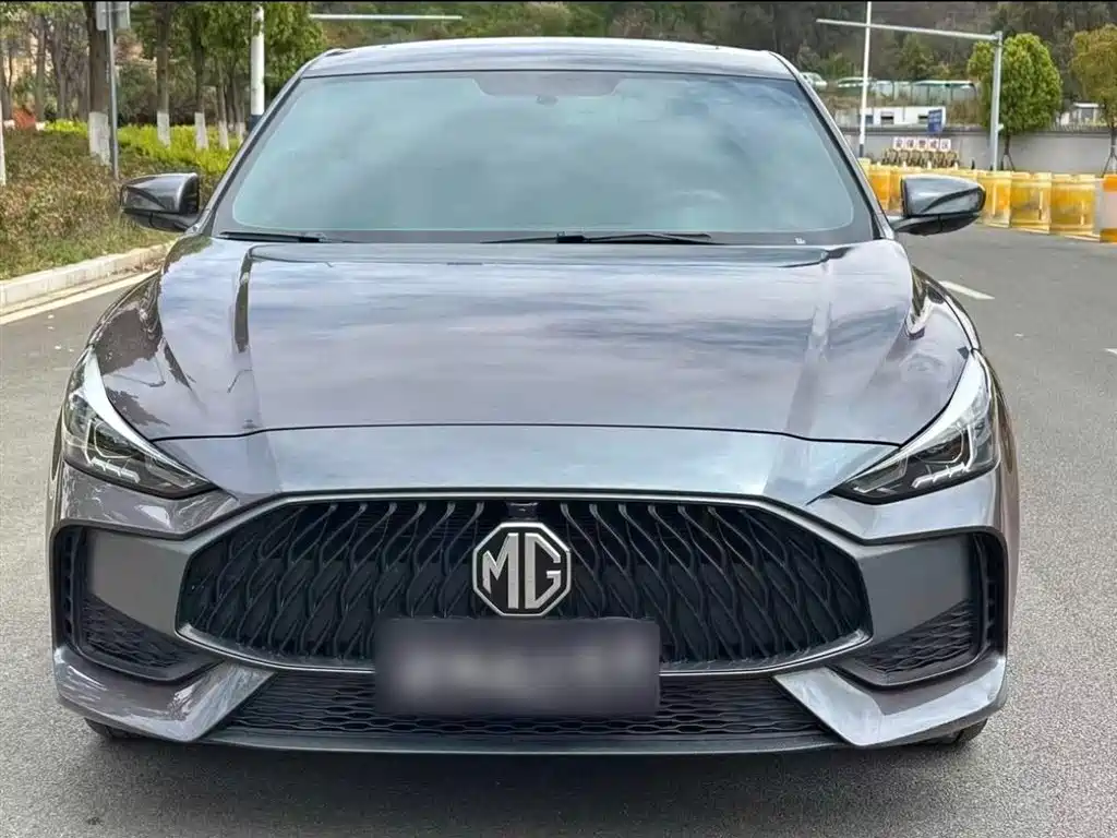 MG5 180 DVVT CVT Luxury