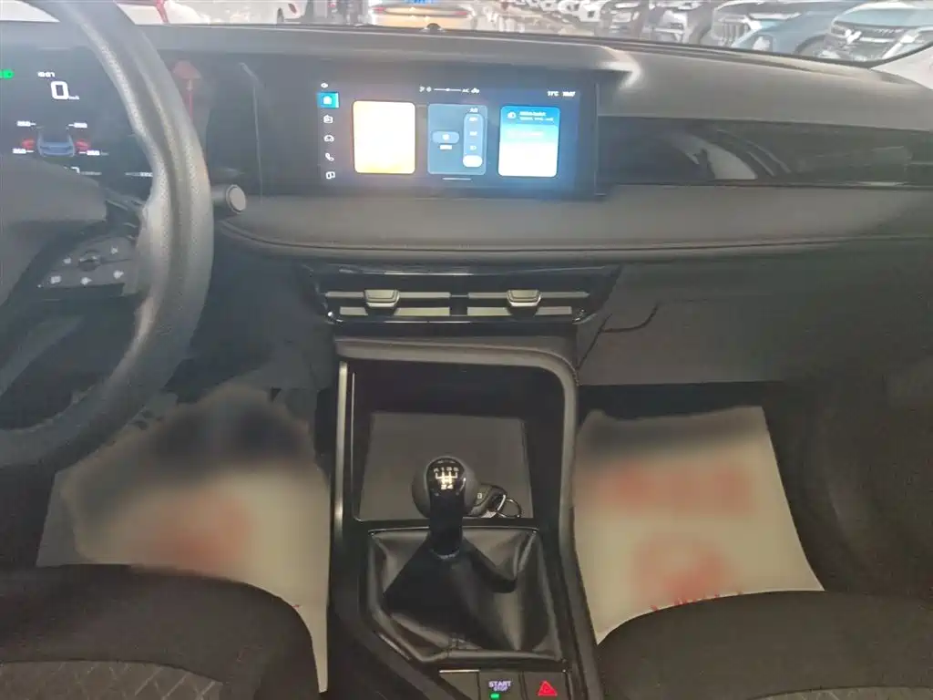 Roewe i5 1.5 L Manual Comfort Enjoyment
