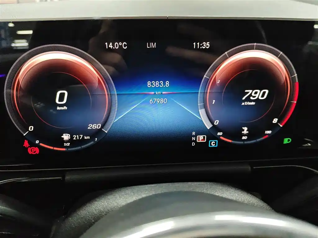 Mercedes-Benz GLA GLA 200