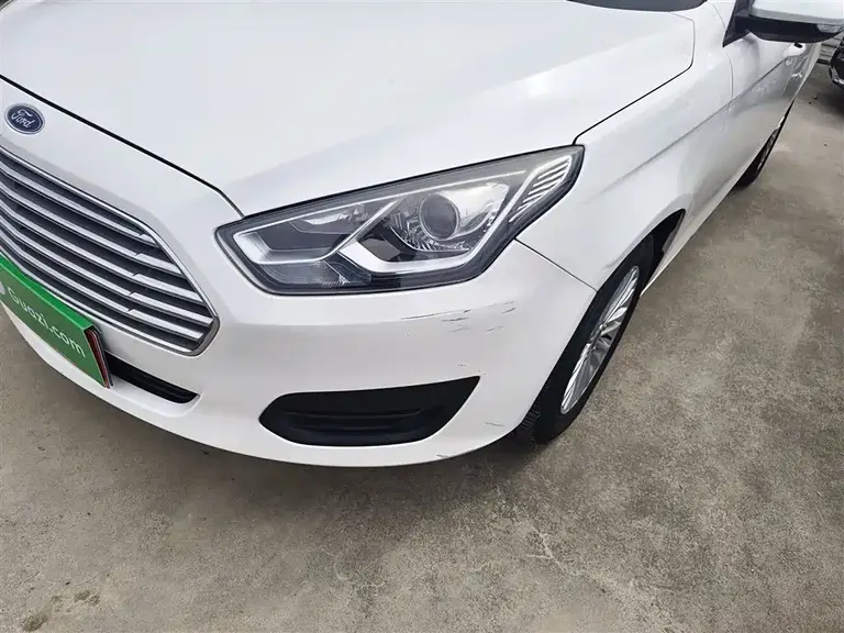 Ford Escort Facelift 1.5 L Auto Comfort
