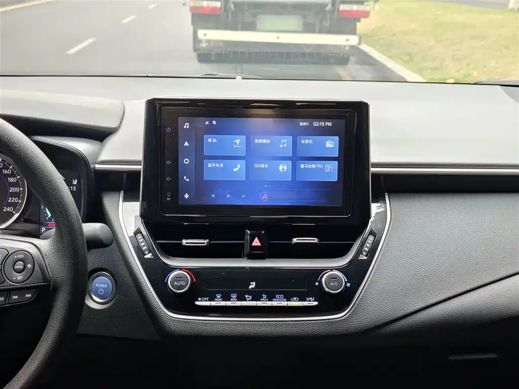 Levin Dual Engine 1.8 H E-CVT Sport