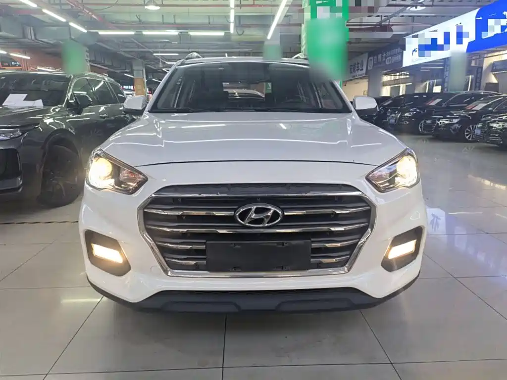 Hyundai ix35 2.0 L Auto 2 WD Brave · Smooth Enjoyment CN-V