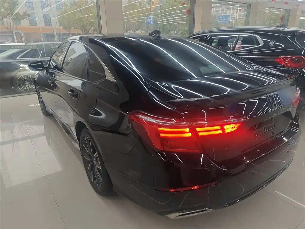 Inspire 260 TURBO Refined